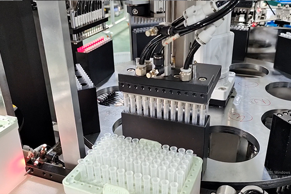 全自动试剂生产线：：科技引领，助力实验室效率飞跃